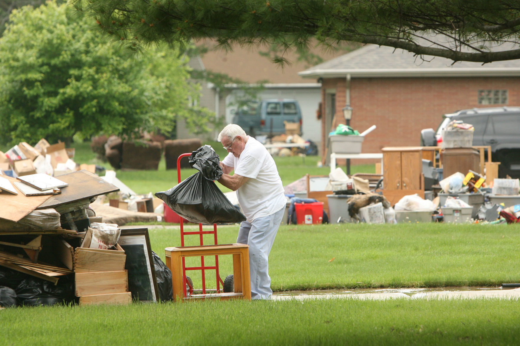 FLOODING LOSS_1655827_813380.JPG